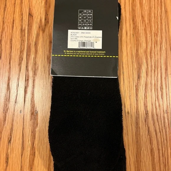 Dr. Martens DNA Sock Black M/L Unisex New - Picture 2 of 3